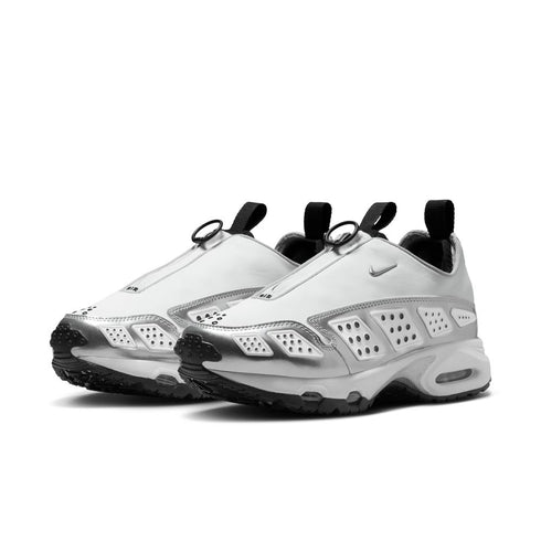 NIKE Air Max Sndr SE Womens Sneakers